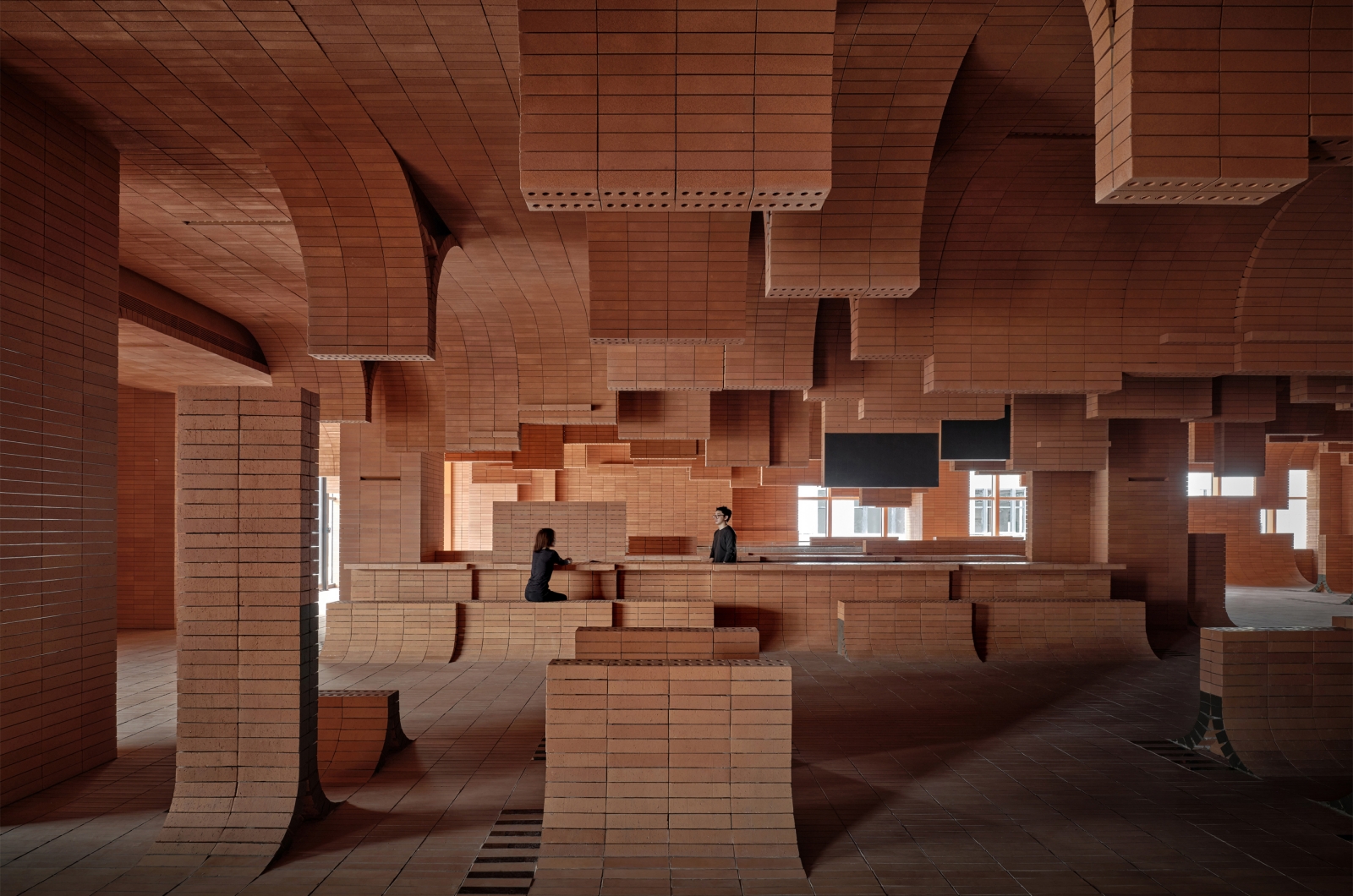 iF｜2025 iF 頒獎之夜登場｜柏林弗里德里希城宮｜DECO 社長林淑華率台灣設計師出席盛會，共襄國際設計盛典！-16