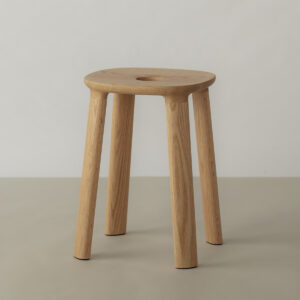 E01 Stool