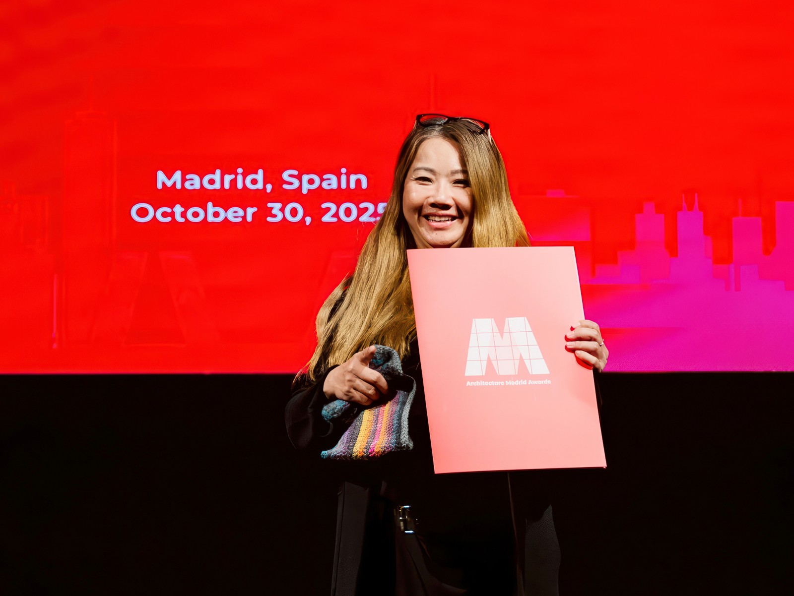 室內設計獎項|2025西班牙AMA建築大獎直擊・太珀沙空間計劃事務所《淡映繁華》以山林之詩獲頒全球殊榮-2