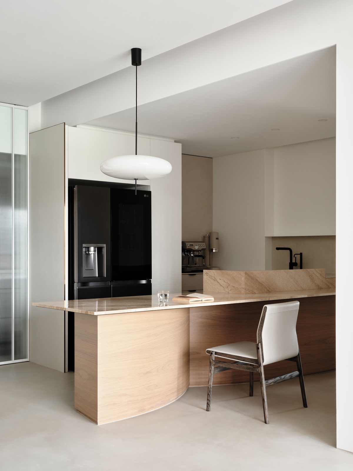 圓舞 Round Dance ｜ 紅殼設計 DECOTV 室內設計平台 2