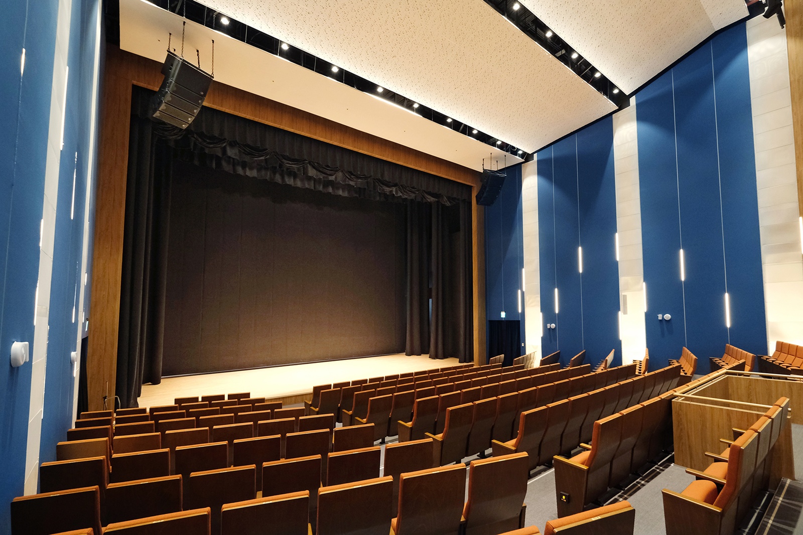 室內設計 ｜ 承古啟新：公共演藝廳再生設計 ｜ 張志成建築師事務所 DECO TV 室內設計平台 5