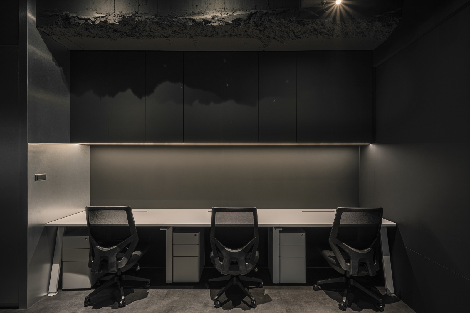 循減法顯質感 定調辦公新時尚 ｜ 雲邑室內設計 DECO TV 室內設計平台 7