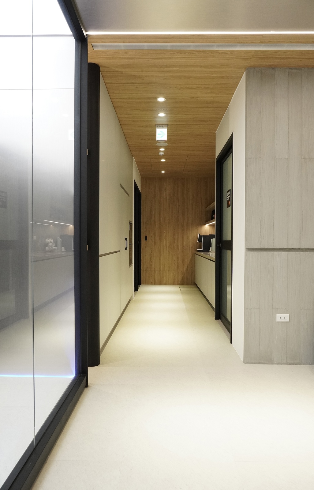 室內設計獎項 ｜ 樸承新軸 ｜ 環台企業集團 DECOTV 室內設計網路平台10