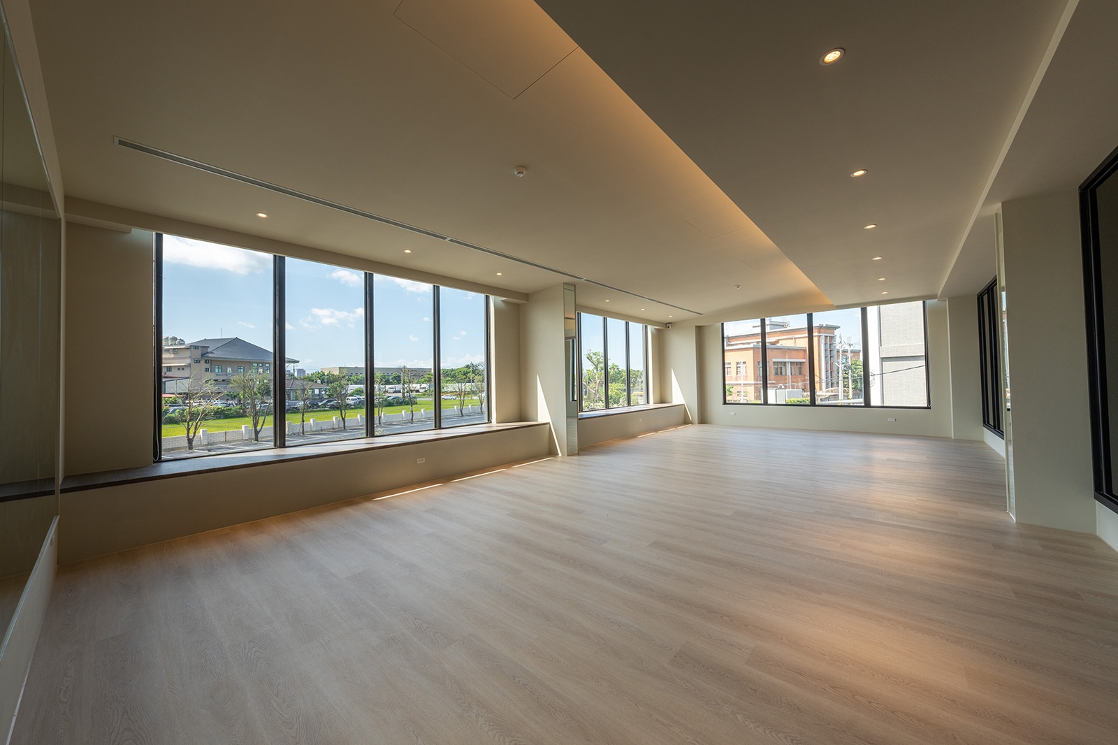 商空設計 | 翩翔羽境 | 圓慕空間設計 DECO TV 室內設計平台3