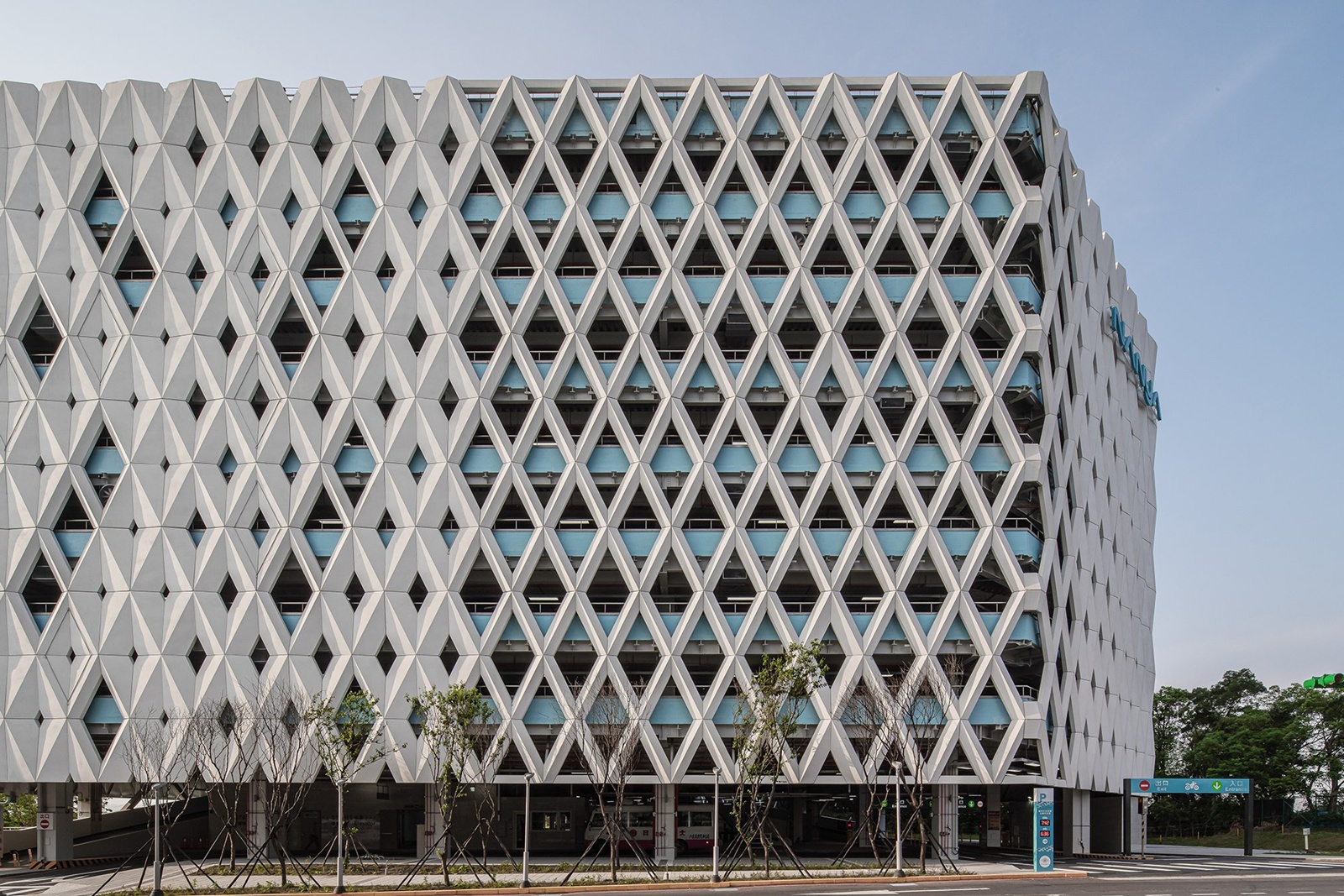 國際獎項代辦 ｜ 線構藝術之築 ｜ 雋品建築 DECO TV 室內設計網路平台2