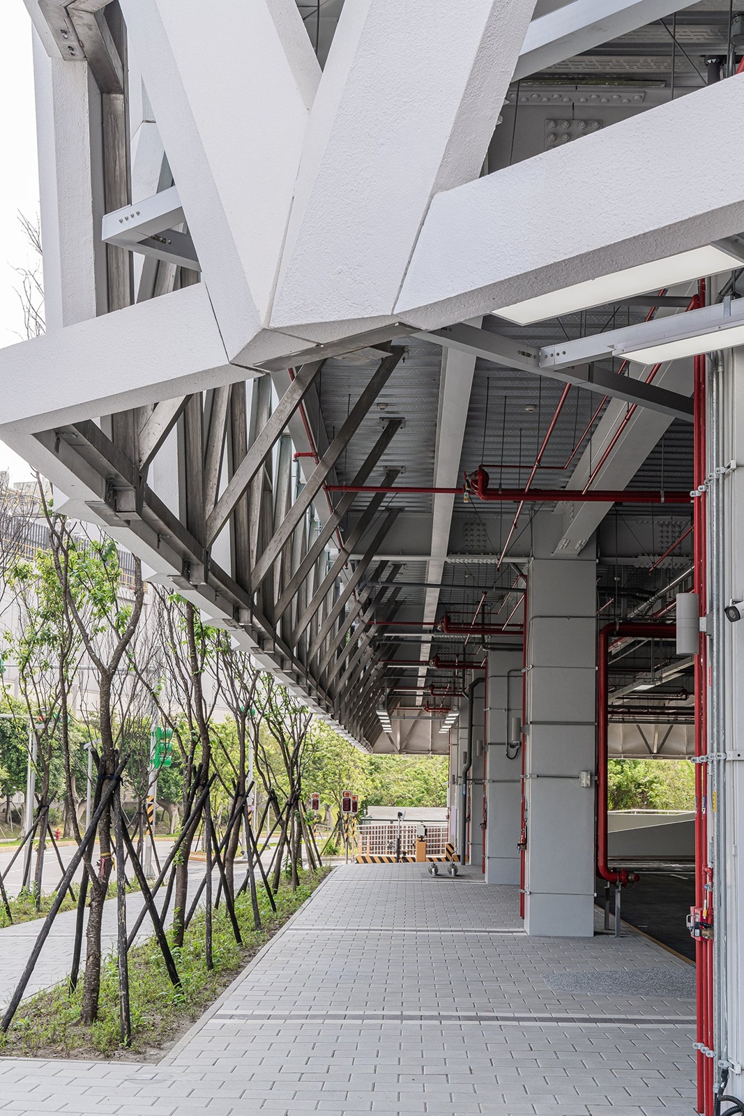 國際獎項代辦 ｜ 線構藝術之築 ｜ 雋品建築 DECO TV 室內設計網路平台8