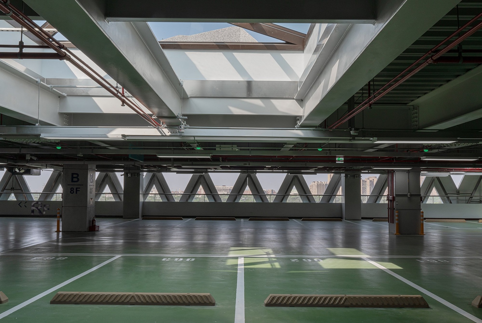 國際獎項代辦 ｜ 線構藝術之築 ｜ 雋品建築 DECO TV 室內設計網路平台9