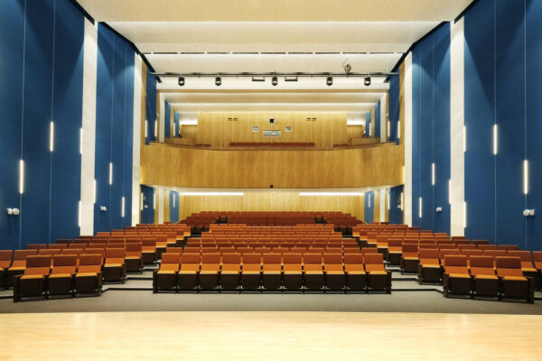 承古啟新：公共演藝廳再生設計