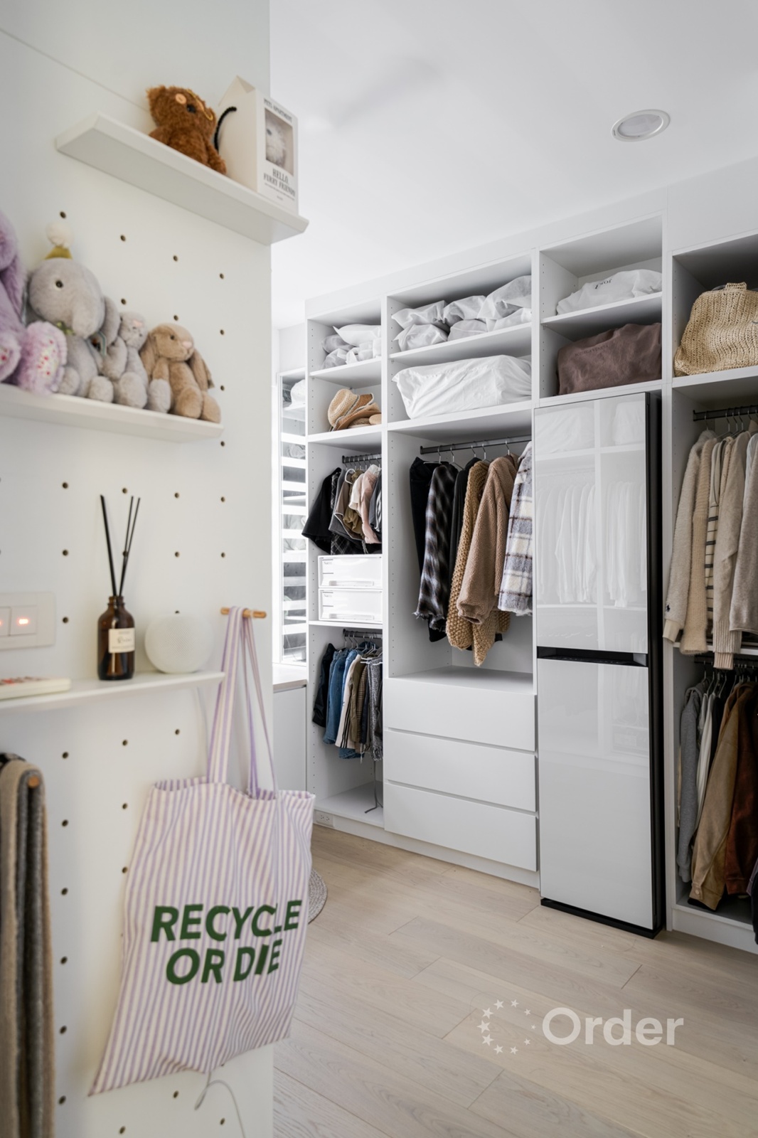 女神陳敬宣高顏值日常！開箱「雲上舞白」美宅 歐德傢俱打造零死角時尚居所 DECO TV 室內設計網路平台5