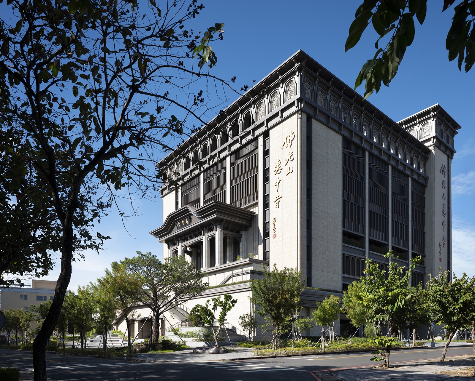 室內設計獎項 ｜ 商空設計 ｜ 漸序入禪 ｜ 大允設計