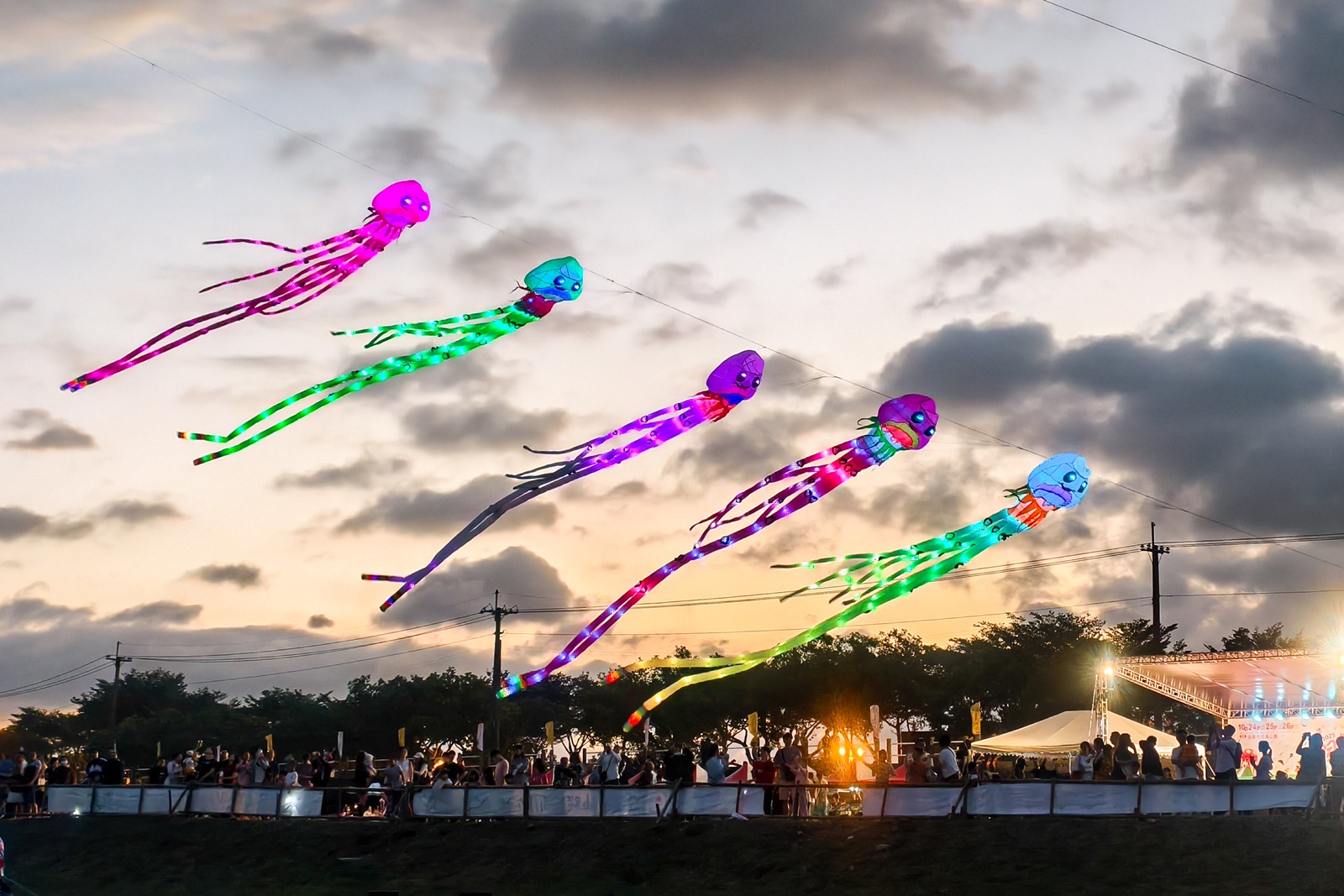 國際獎項代辦 ｜ 苗栗2025風箏文化暨客家美食節 ｜ 現代視覺 DECOTV 室內設計平台3